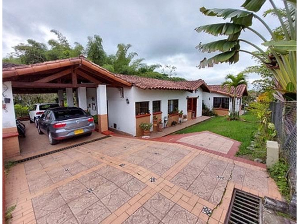 SE VENDE CASA CAMPESTRE EN CIRCASIA