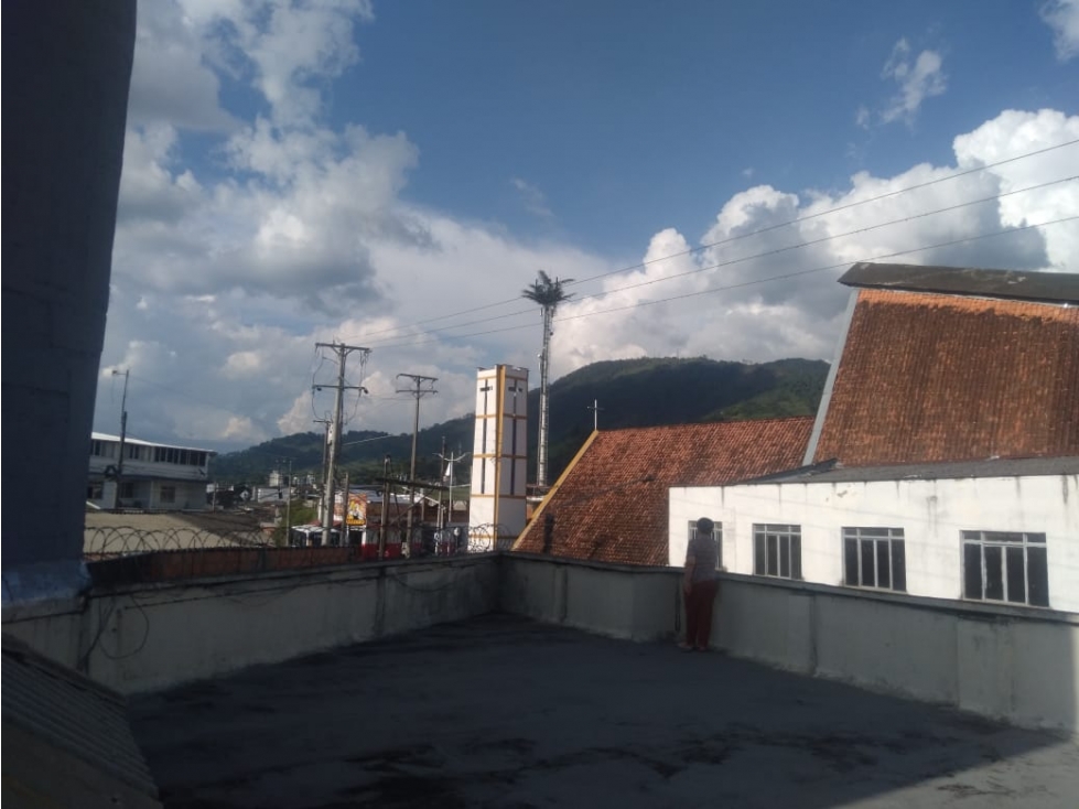 SE VENDE CASA DOBLE RENTA EN CALARCA — foto 3