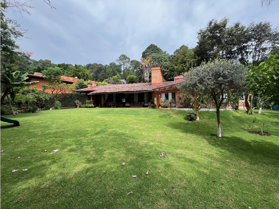Espectacular Residencia Estilo Vallesano en Venta - 2