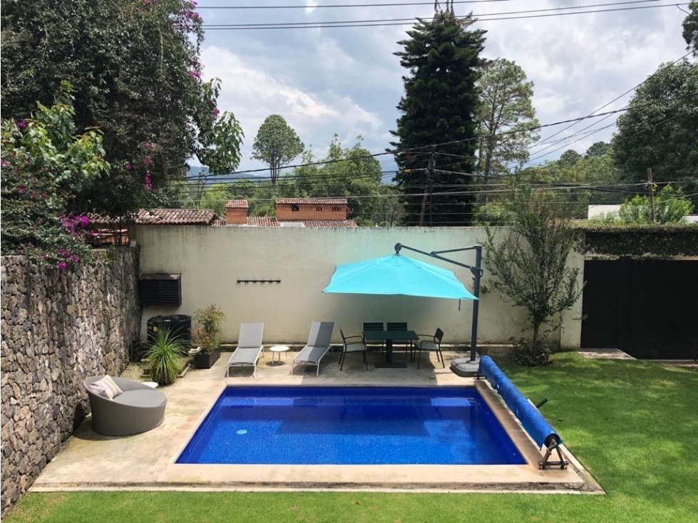 CASA EN VENTA EN AVANDARO CON EXCELENTE UBICACION - 1