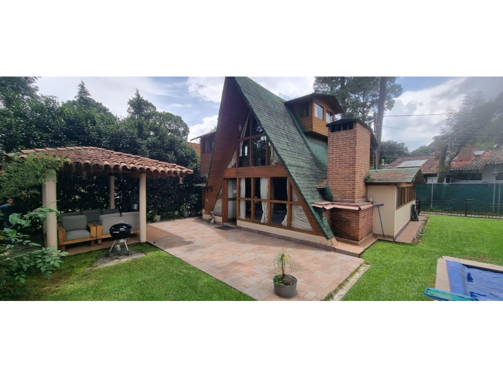 CABAÑA EN VENTA, EN ZONA COMERCIAL DE AVANDARO - 1