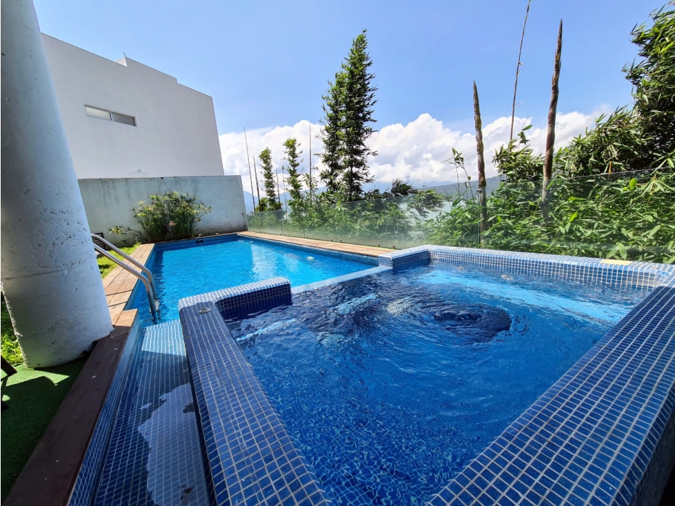 CASA EN RENTA Y VENTA CON IMPRESIONANTE VISTA AL LAGO - 4
