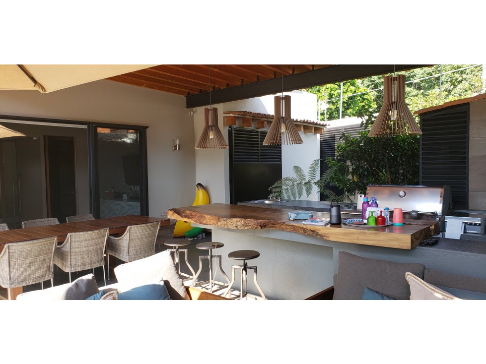CONFORTABLE CASA EN VENTA, VALLE DE BRAVO - 3