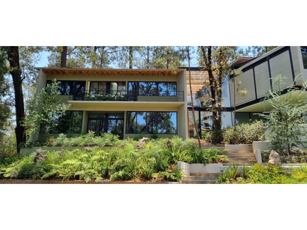 CASA NUEVA Y MODERNA EN VENTA
