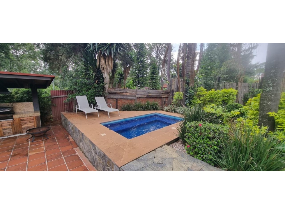 CABAÑA EN VENTA, EN EL CORAZON DE AVANDARO - 3