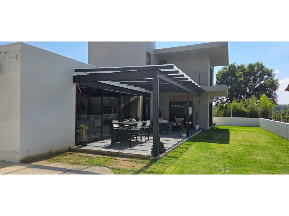 DESCANSO Y TRANQUILIDAD OFRECE ESTA CASA EN VENTA
