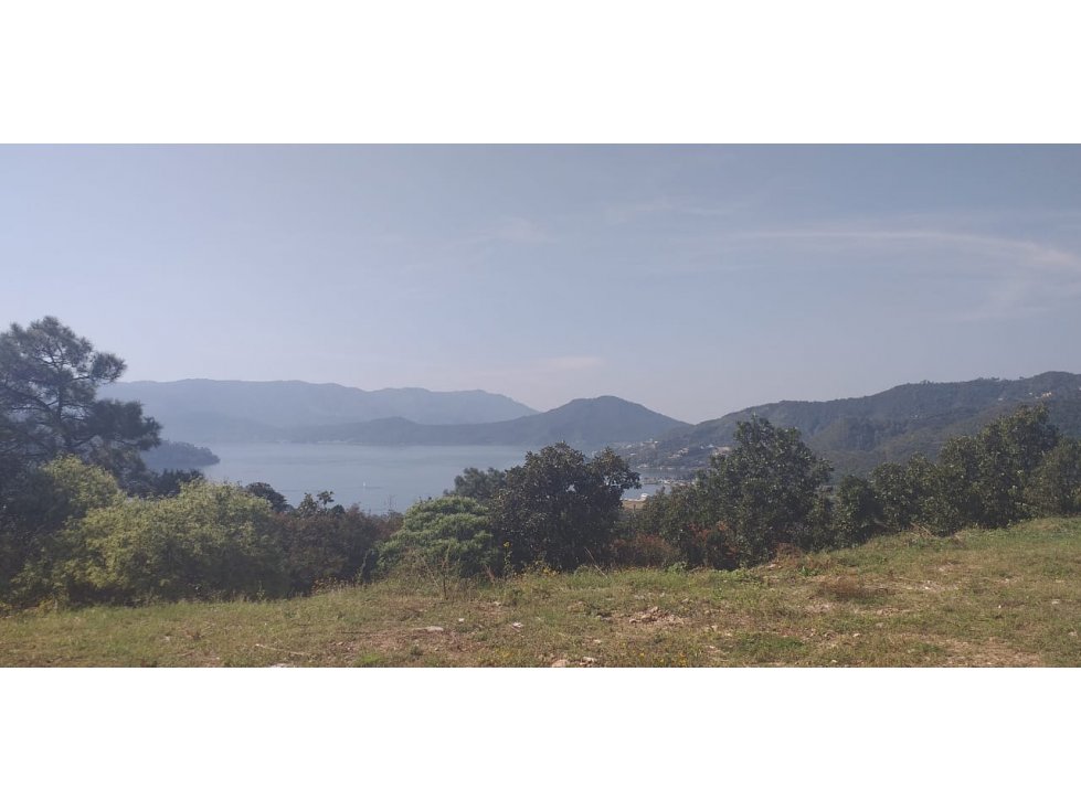 TERRENO CON VISTA AL LAGO — foto 3
