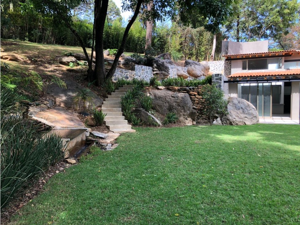 RESIDENCIA EN VENTA, AVANDARO - 1