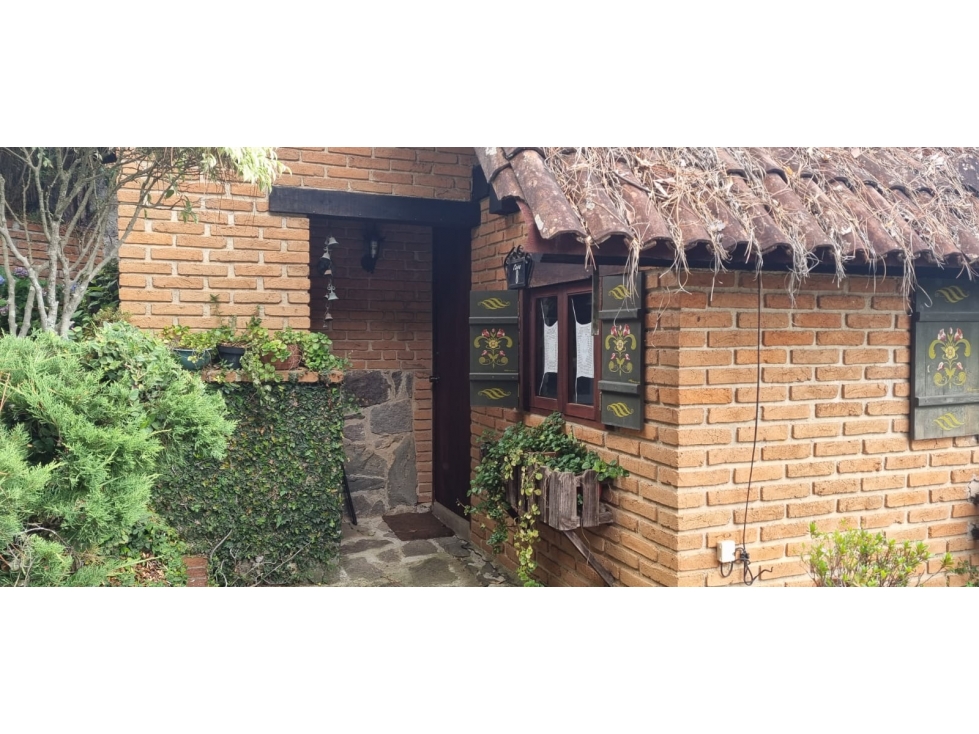 CABAÑA EN VENTA EN AVANDARO, OPORTUNIDAD - 2