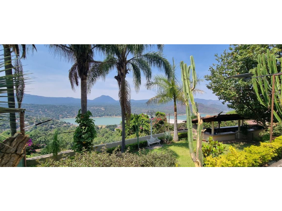 CASA VALLESANA EN VENTA CON ESPECTACULAR VISTA AL LAGO — foto 2