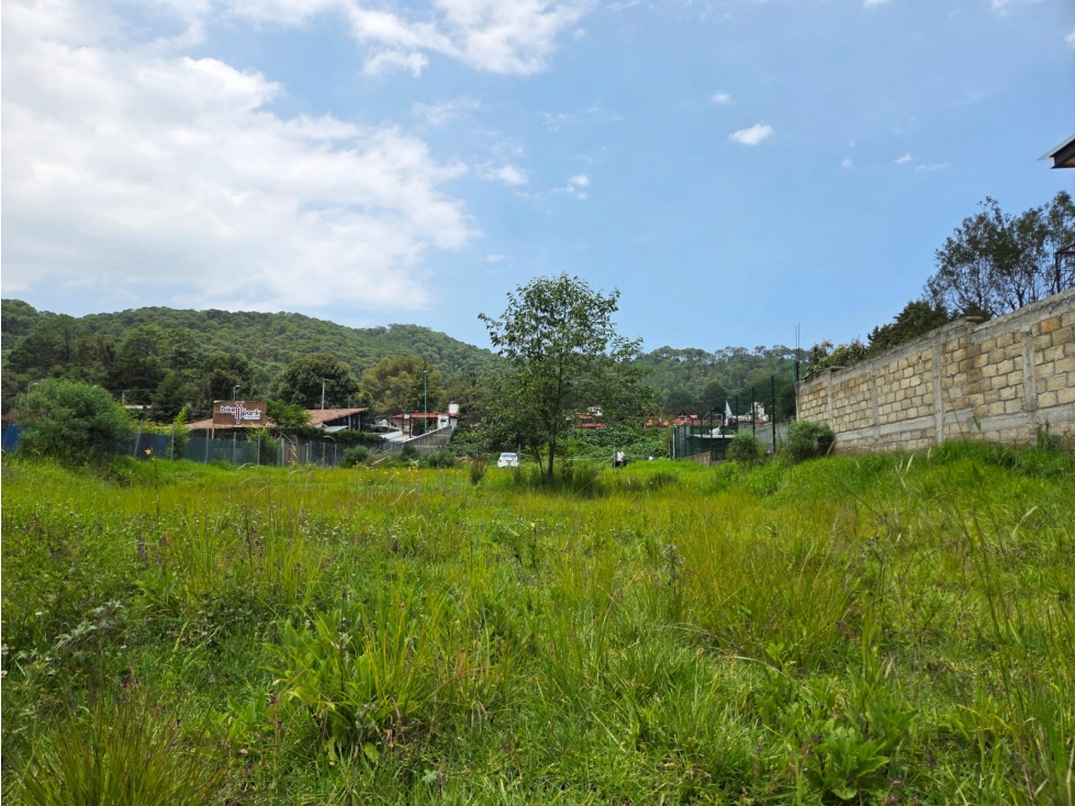 TERRENO EN VENTA AUN PASO DE LA AUTOPISTA