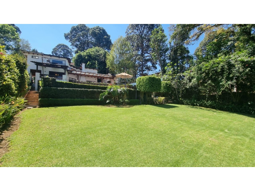 CASA FUNCIONAL Y PRÁCTICA EN VENTA, CENTRO DE AVANDARO
