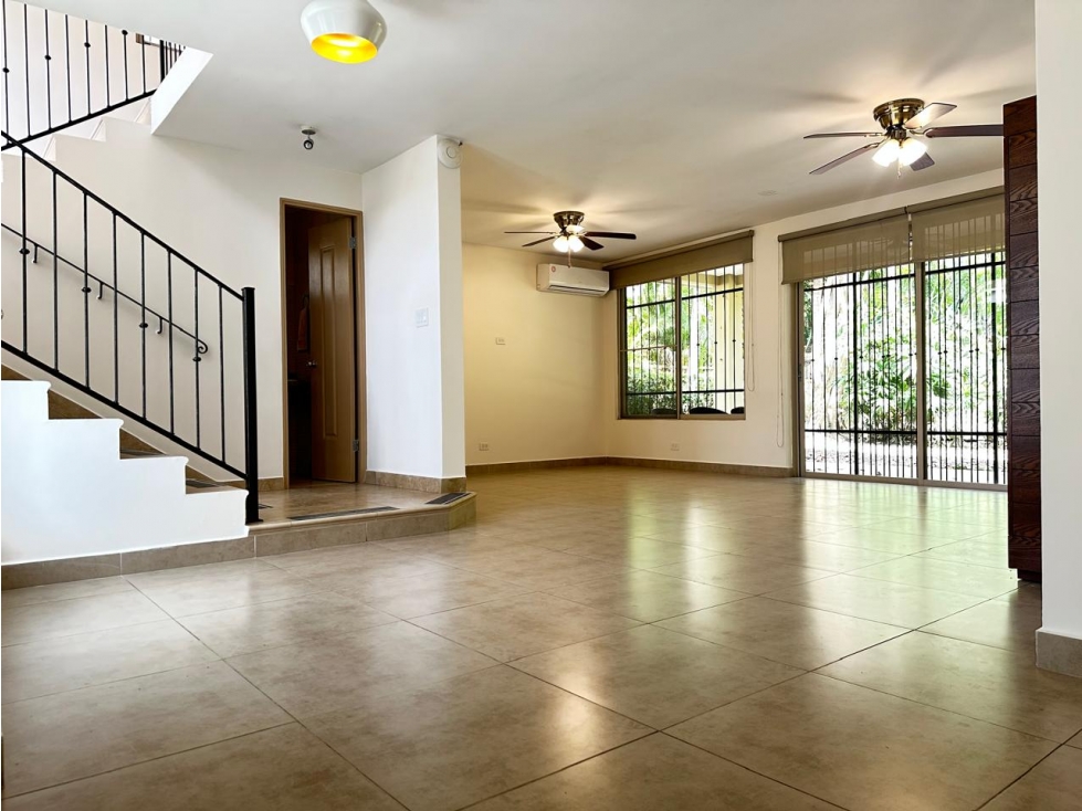 ALQUILER CASA CLAYTON — foto 2