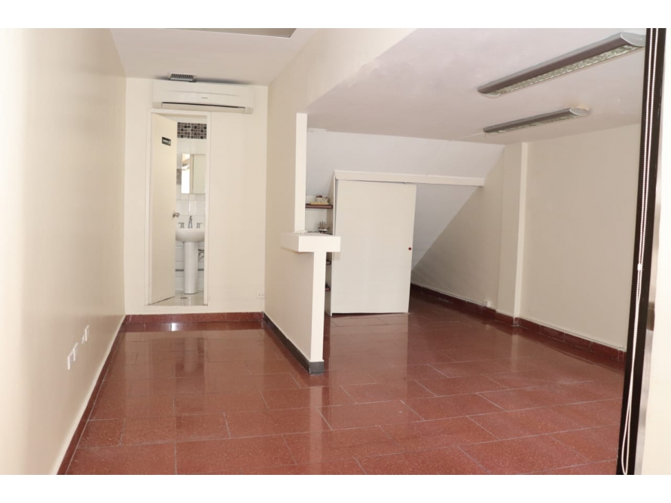 ALQUILER OFICINA AVENIDA BALBOA — foto 5