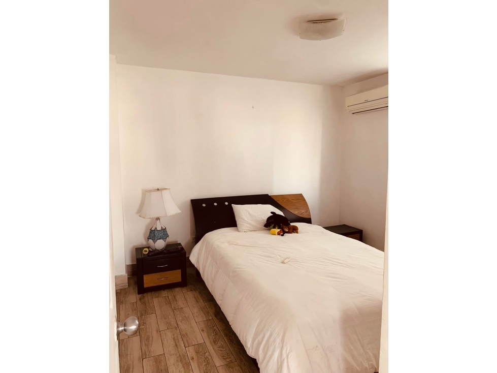 ALQUILER APARTAMENTO VIA ESPAÑA - 4