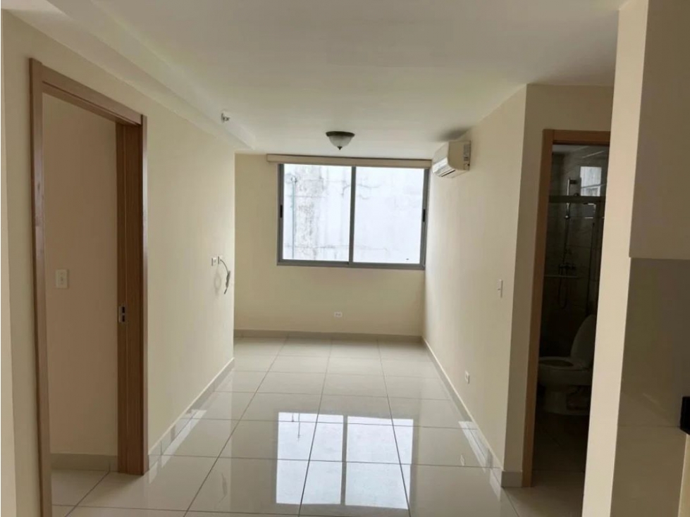 ALQUILER APARTAMENTO VIA ESPAÑA — foto 3