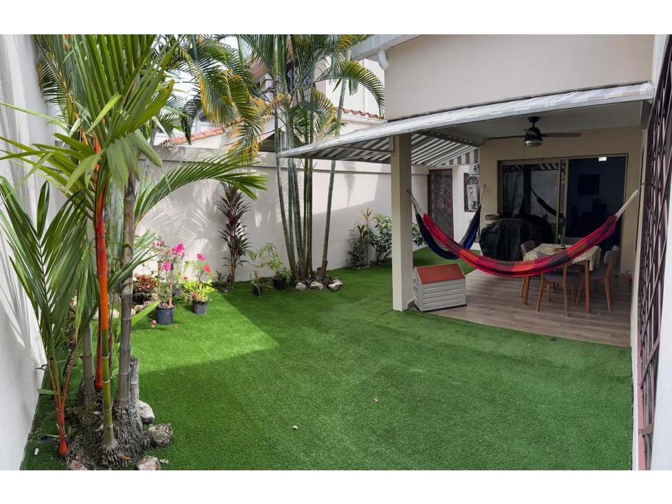 VENTA CASA ALBOOK - 1