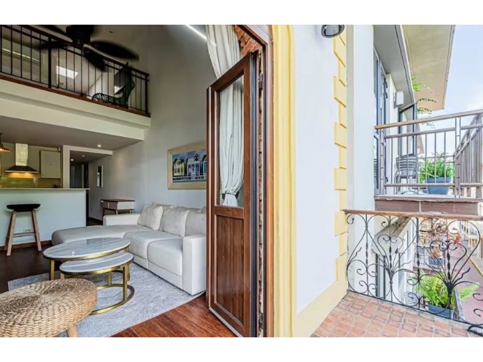 VENTA APARTAMENTO CASCO ANTIGUO