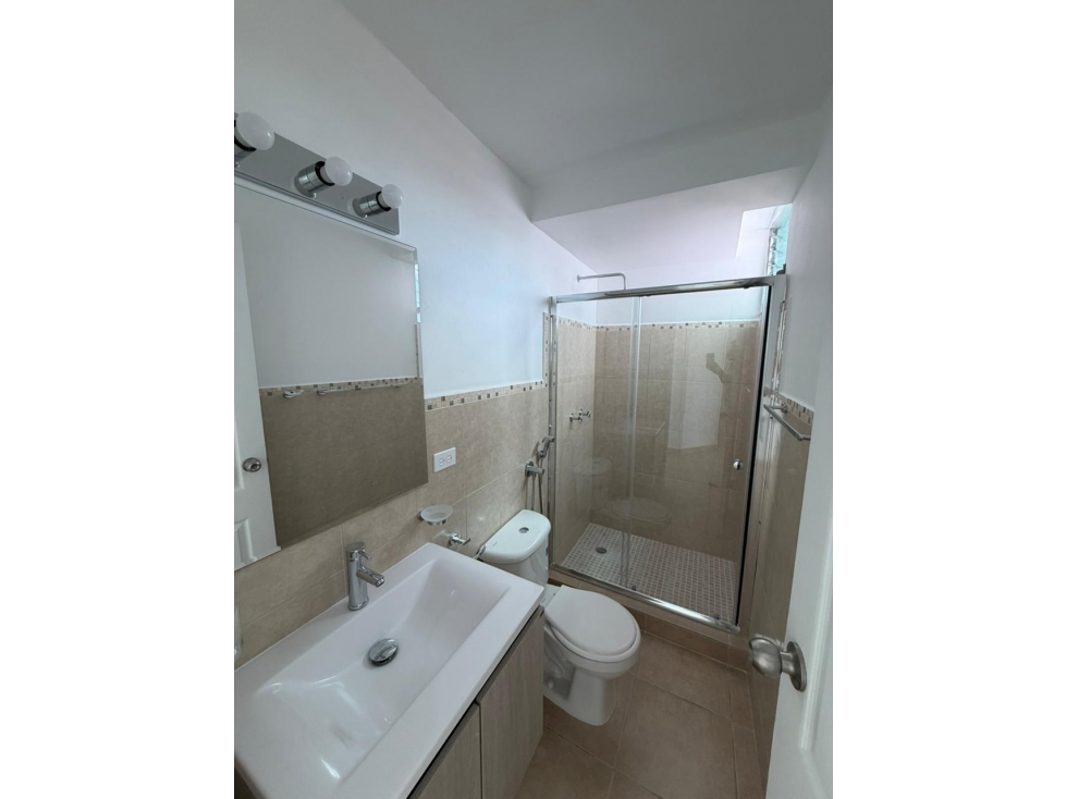 VENTA APARTAMENTO CARRASQUILLA — foto 4