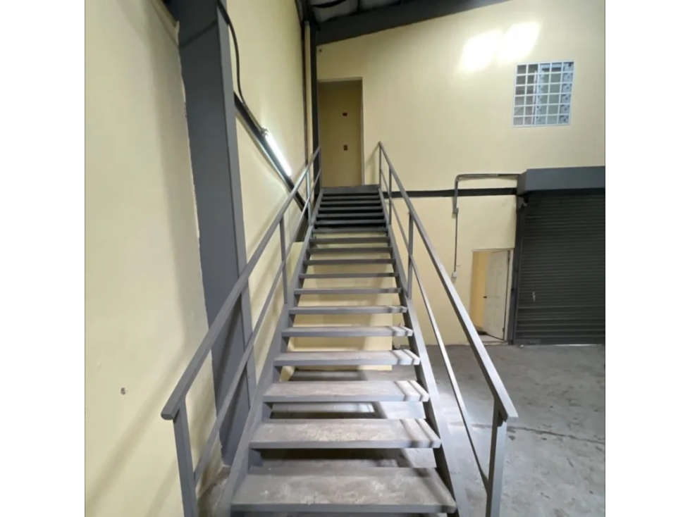 ALQUILER GALERA CHANIS — foto 5