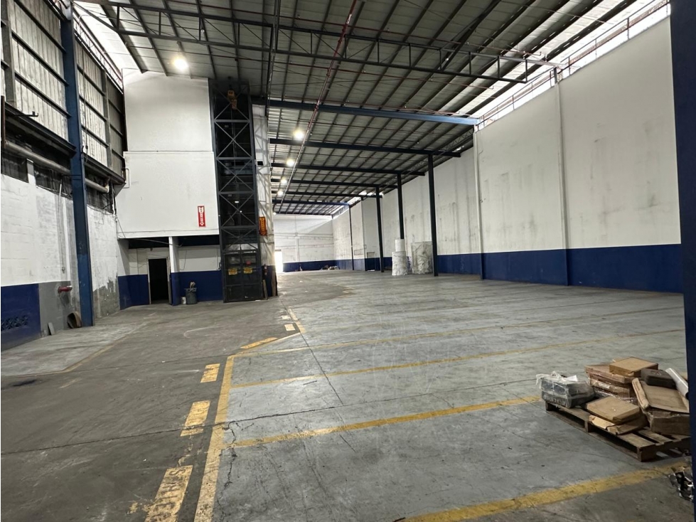 ALQUILER GALERA LA LOCERÍA — foto 4