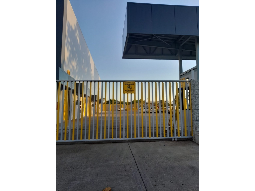 ALQUILER GALERA JUAN DIAZ — foto 4