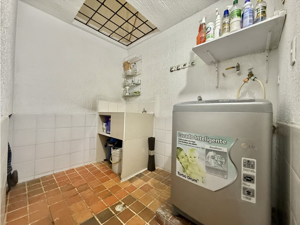 CASA EN CIUDAD VILLAMIL GIRON, SECTOR CON ALTA URBANIZACION - 4