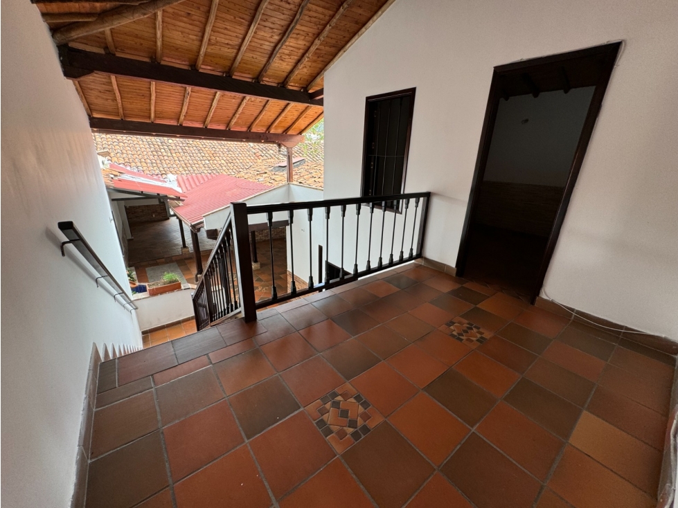 VENDO CASA EN EL BARRIO LA VILLA - GIRÓN - 5