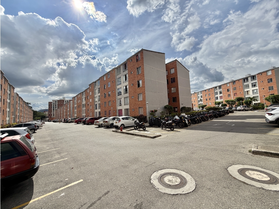 APARTAMENTO DE OPORTUNIDAD EN MIRAFLORES PIEDECUESTA — foto 2