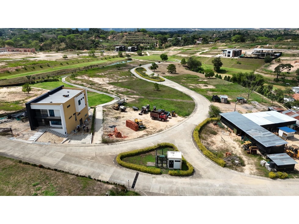 VENTA LOTE CONDOMINIO VALLES DE ESPAÑA - 2