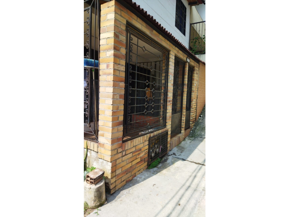 VENTA CASA EN GIRON, BALCONES DE ALEJANDRIA - 2