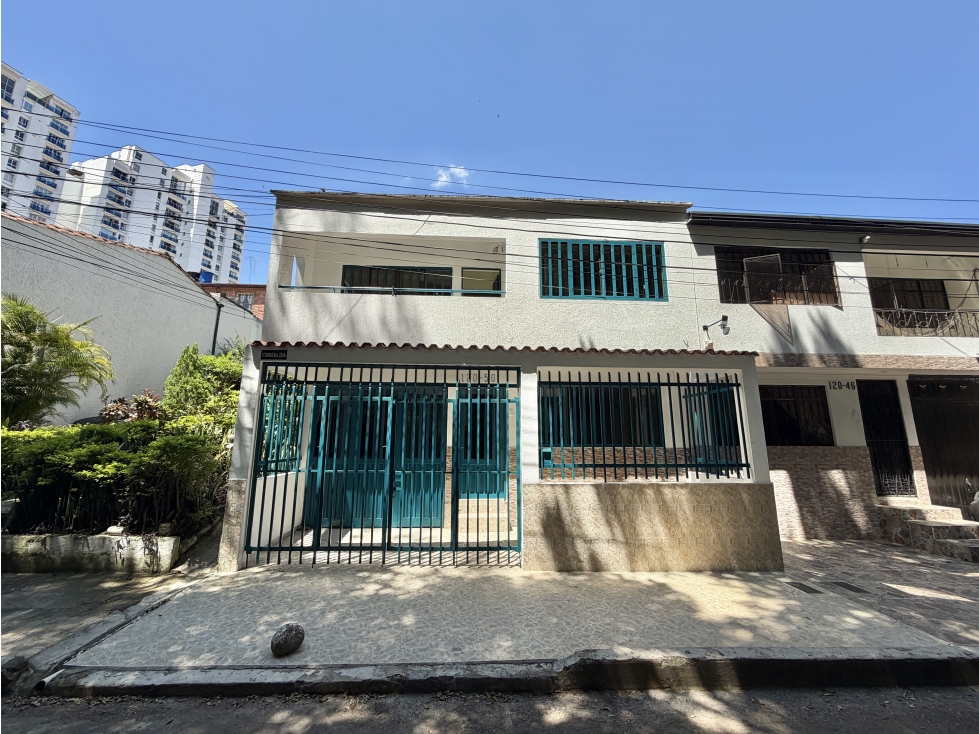 GRAN CASA EN VENTA.