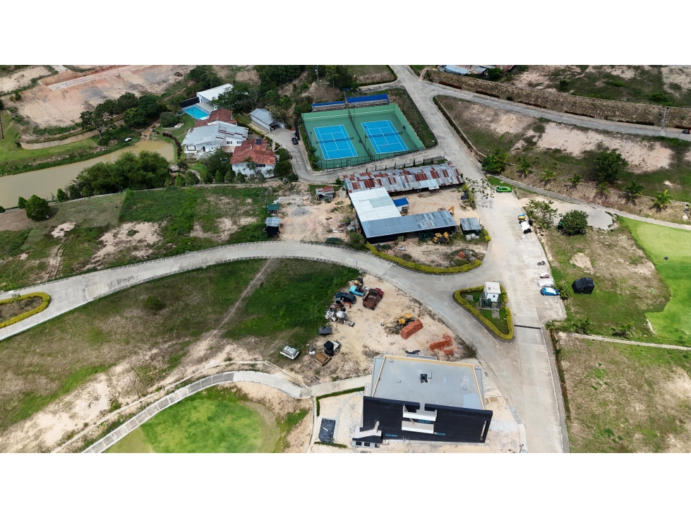 VENTA LOTE CONDOMINIO VALLES DE ESPAÑA - 3