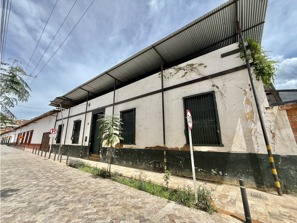 EL MEJOR LOTE DEL CORAZON HISTORICO DE BUCARAMANGA - 5