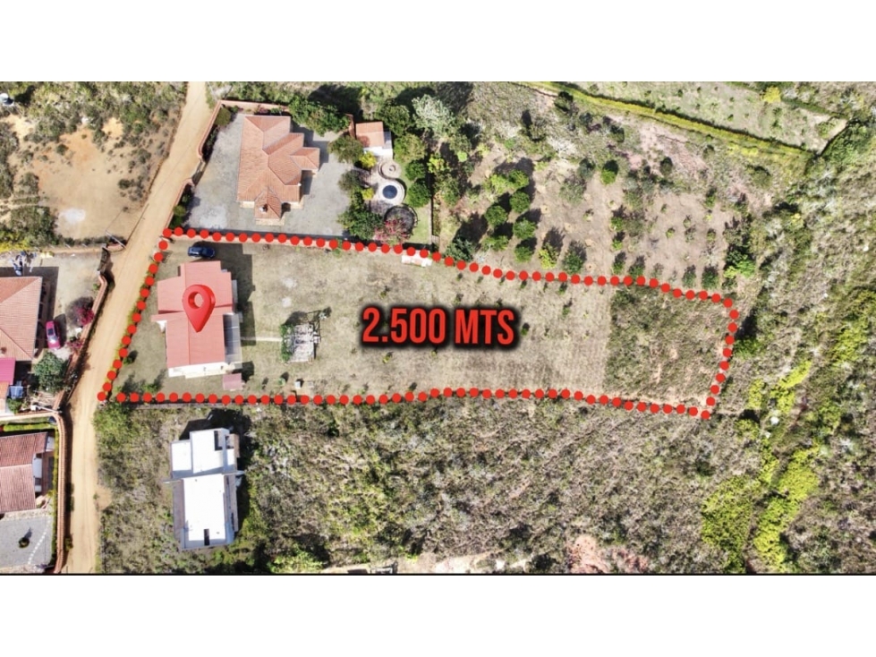 HERMOSO ESPACIO PARA COMPARTIR EN FAMILIA - CASA LOTE - 3