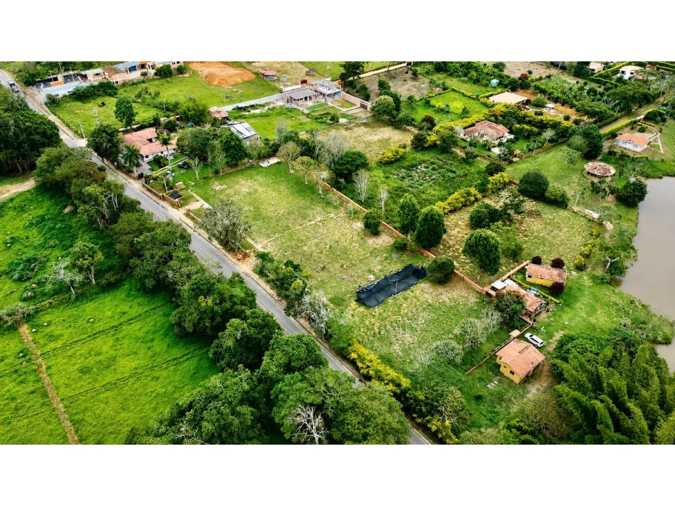 Lote apto para vivienda con gran arborización. LOTE 29 - 6