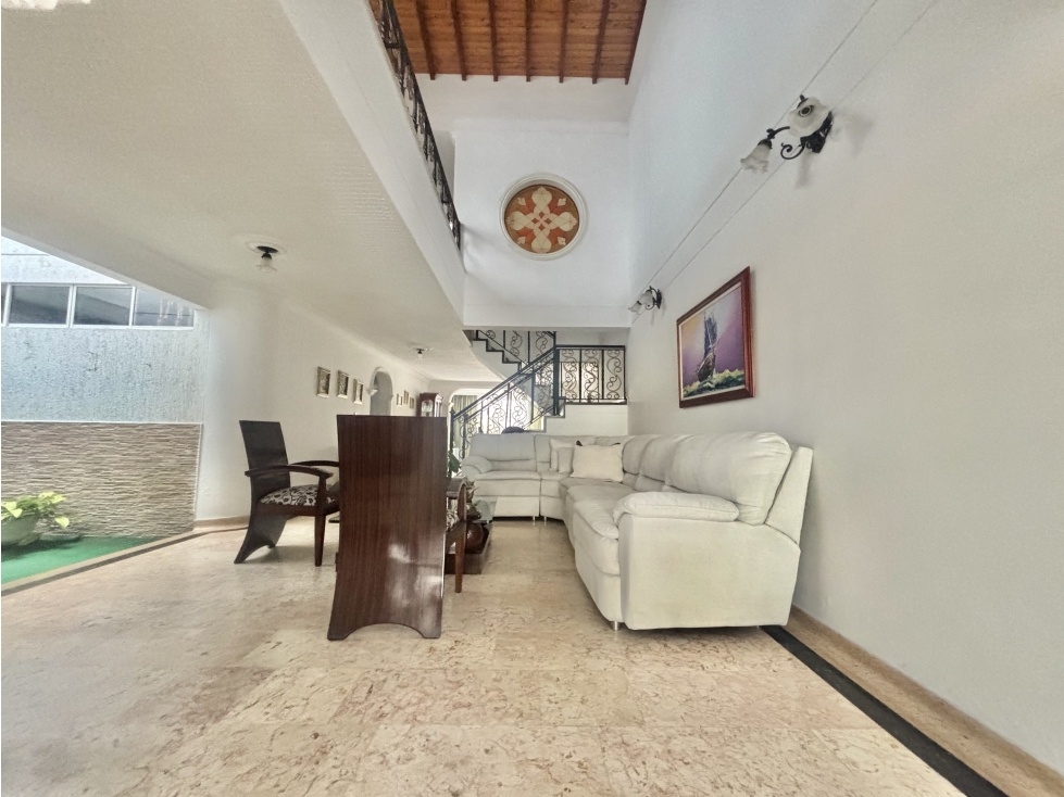 VENDO HERMOSA CASA EN PROVENZA - 3