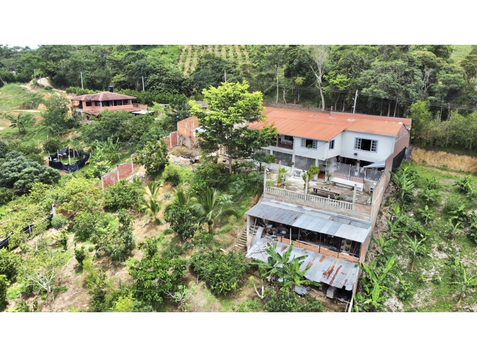 EXCLUSIVA CASA CAMPESTRE EN LEBRIJA - 5