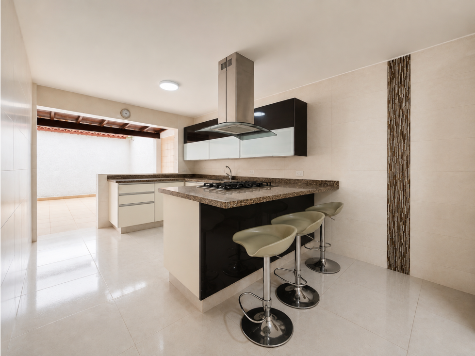 ESPECTACULAR CASA EN LA FLORESTA — foto 5