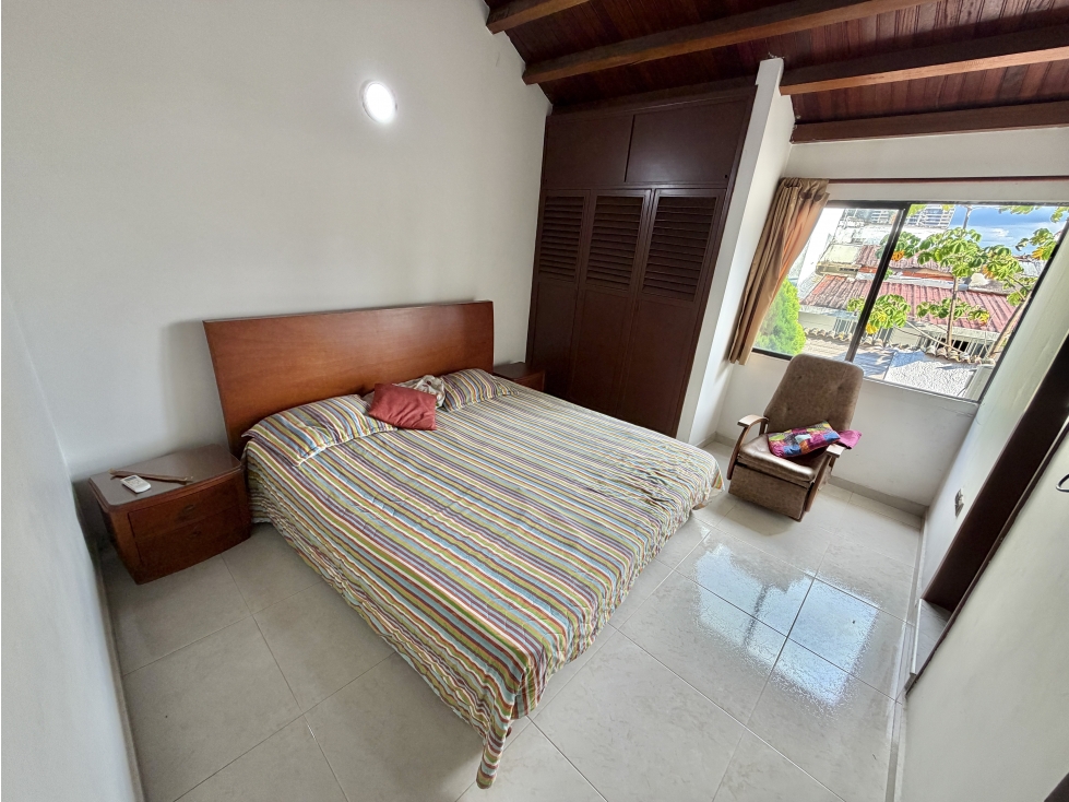 ESPECTACULAR CASA EN LA FLORESTA — foto 6