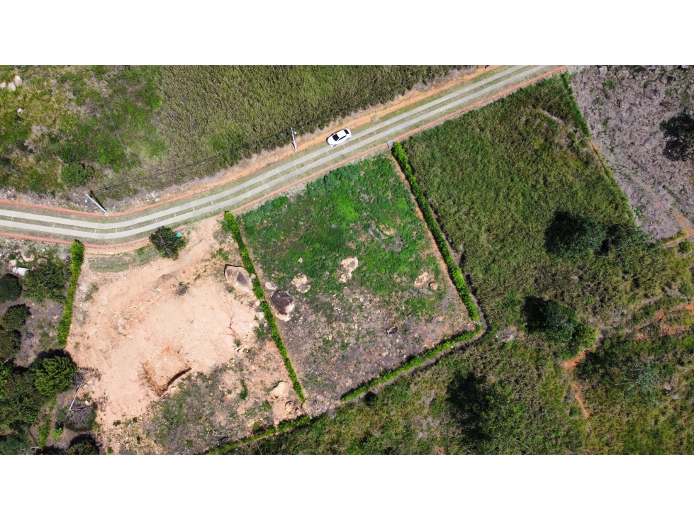 VENDO LOTE EN RUITOQUE RESORT - LOTE 92 - 4