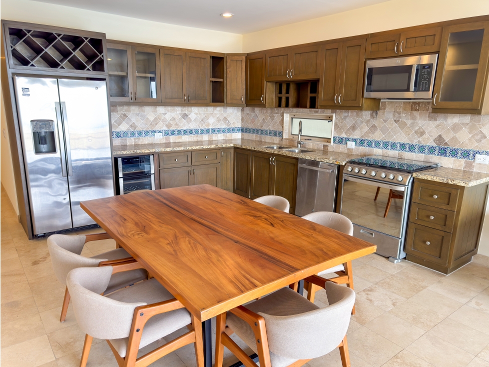 Condominio 3 rec vista al mar y al arco Ventanas del Cabo Norte 813