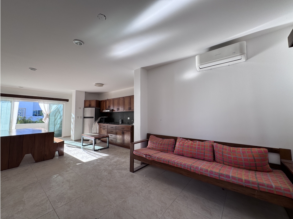 Departamento amueblado 2 rec en Renta Terranova Residencial 60B