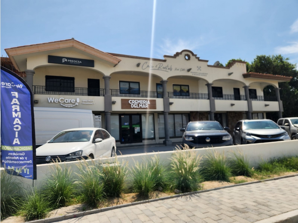 Local Comercial en Renta 75 m2 Plaza Costamar, CSL; BCS - 1