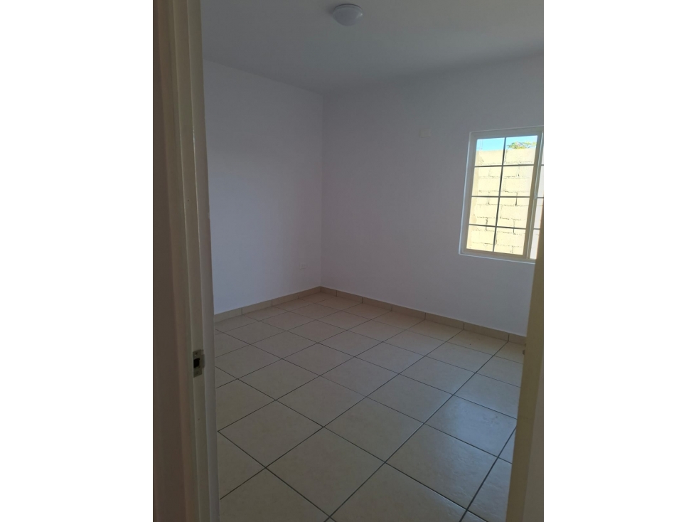 Casa en Venta 3 rec Lomas del Valle — foto 3