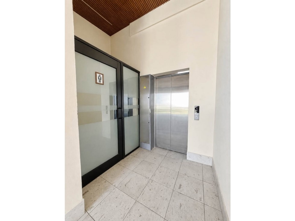 Local Comercial Plaza Dhoka Centro CSL 45m2 - 4