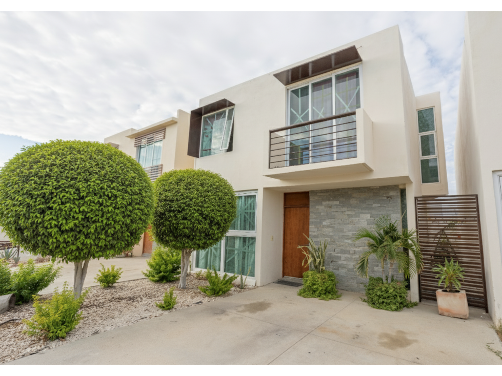 Casa en Venta 3 rec privada con casa club en Hemisferia Residencial