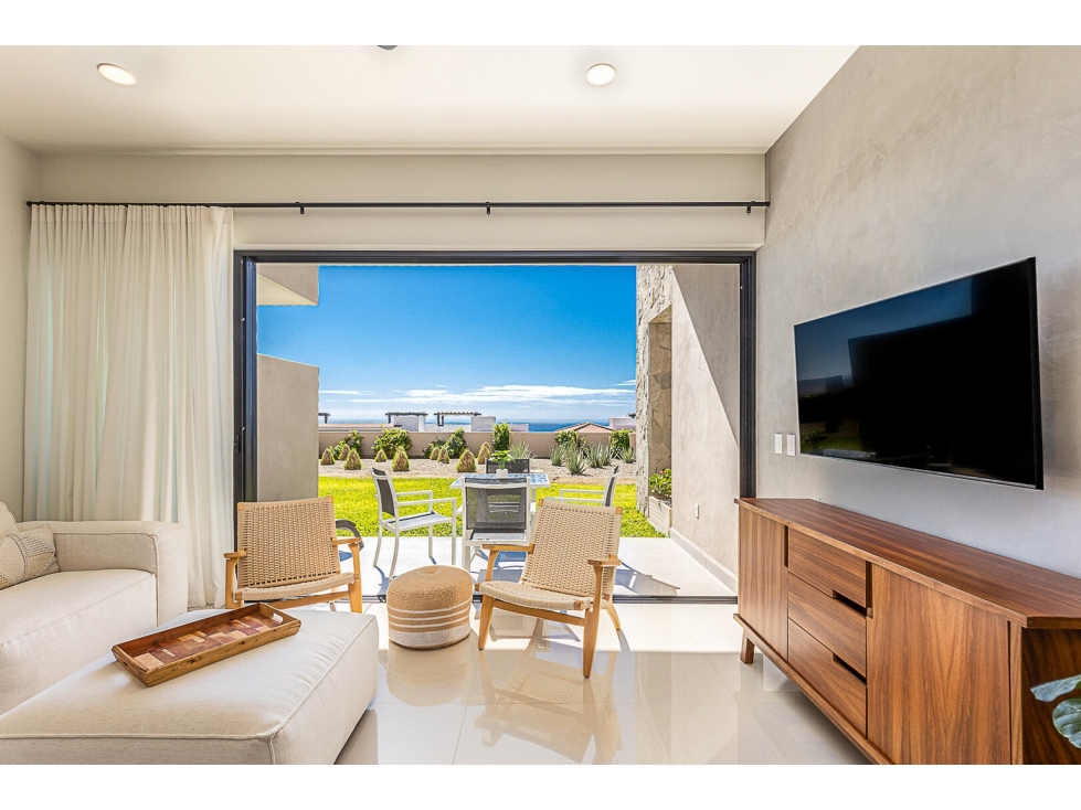 Tramonti Turnkey Pentgarden One-Bed C-102, Cabo Corridor