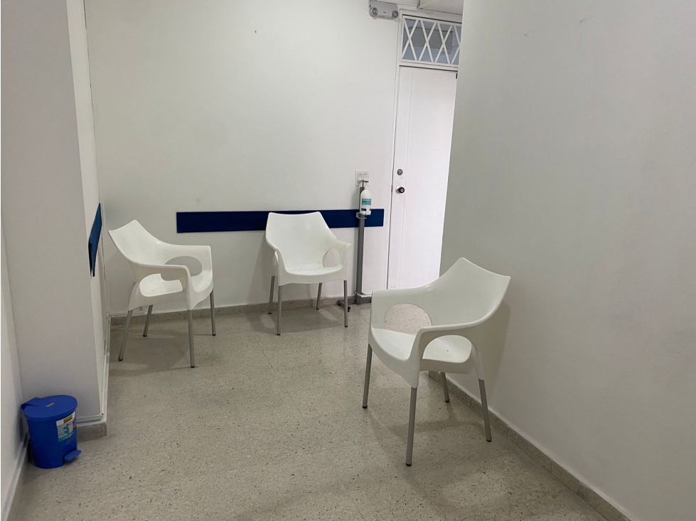 VENTA DE CONSULTORIO AL NORTE DE CALI - VERSALLES - 5