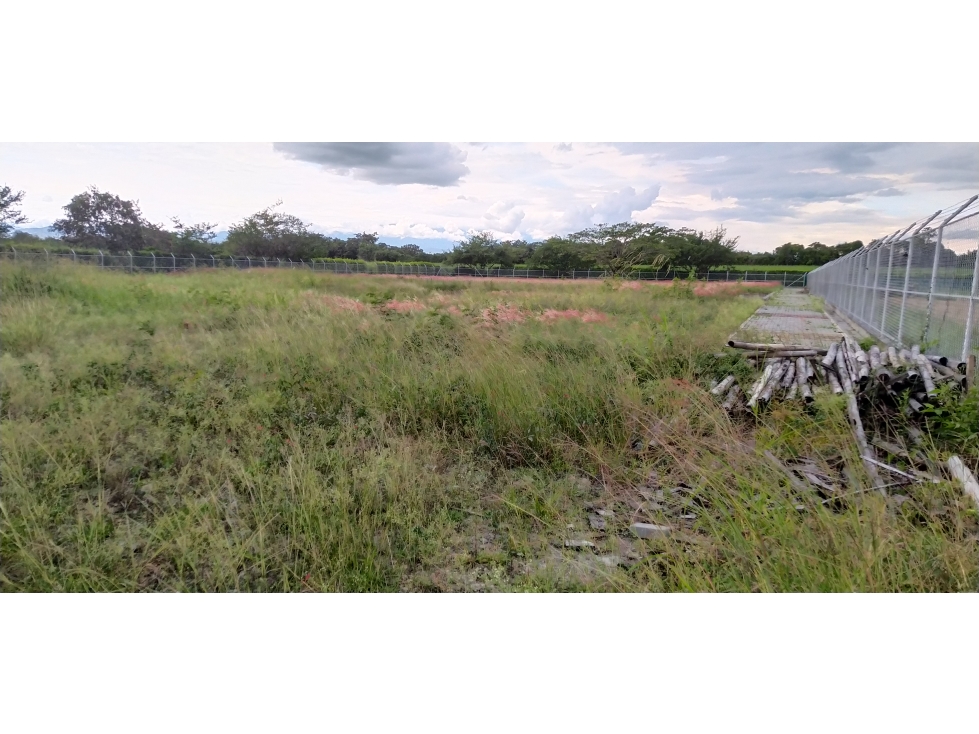 Lote en Venta, Ginebra - 2